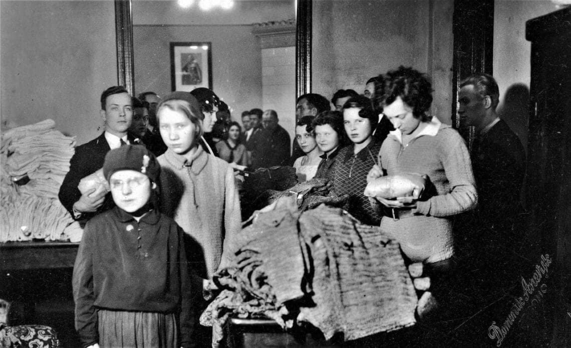 адзенне для самых бедных дзяцей.