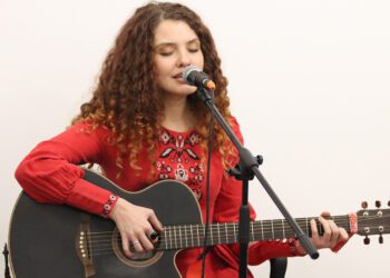 мова нанова