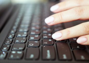 дыскрымінацыю беларусаў