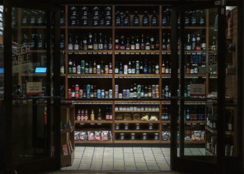 круглосуточные магазины