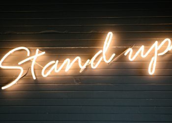 стендаперы