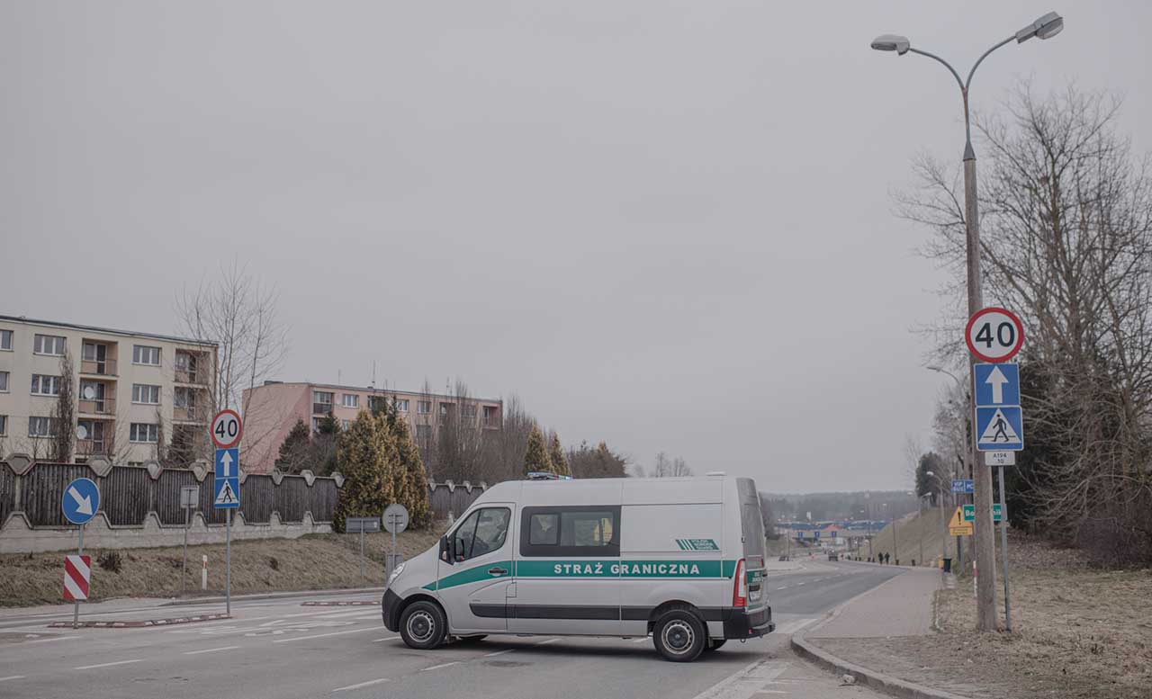 беларусы выезжают за границу