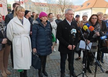 прадпрымальнікі з баброўнікаў і кузніцы патрабуюць падтрымкі