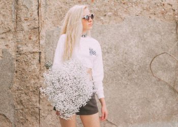 Вложились в ремонт, но здание сносят. Беларуска открыла в Белостоке цветочный магазин, а теперь должна искать новое помещение