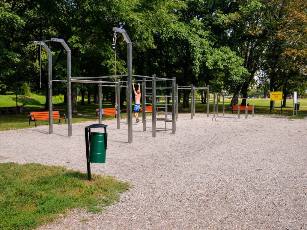 уличные спортивные площадки в Белостоке