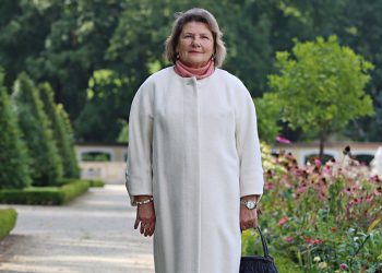 бабушка из Беларуси завела ютуб-канал