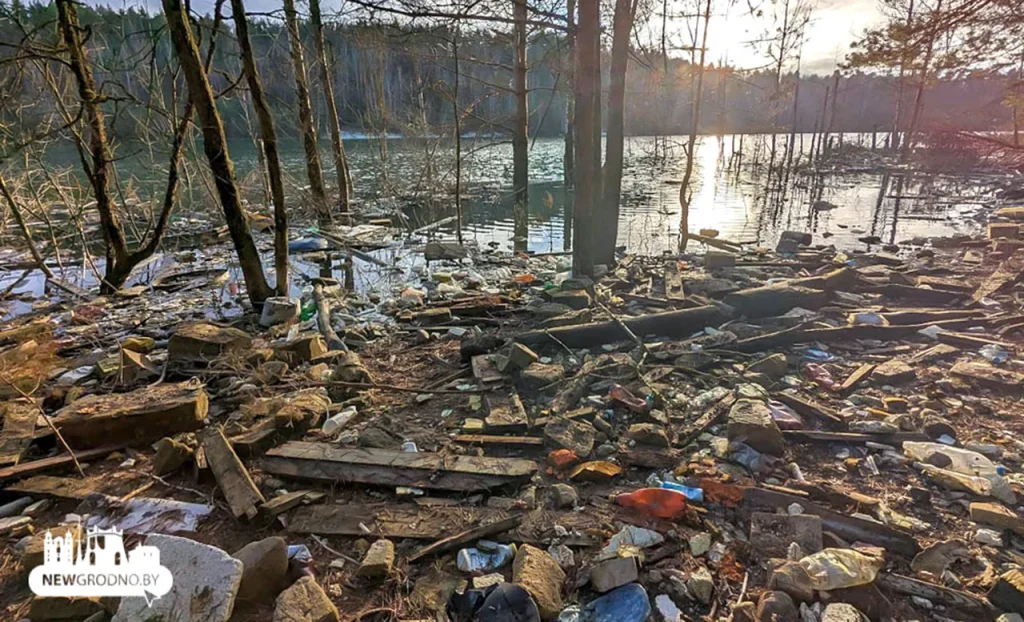 карьер в Польше и Беларуси