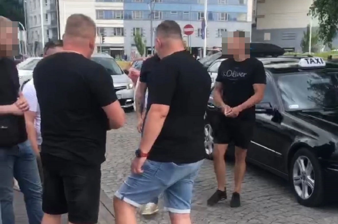 таксиста избили в Варшаве