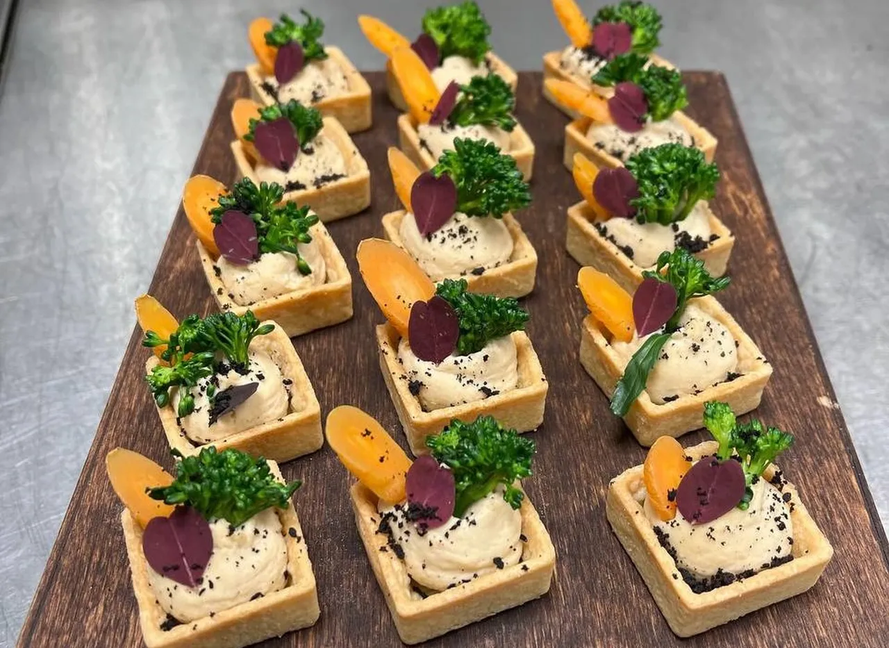 кейтэрынг у Варшаве