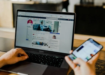 взломали аккаунт в Facebook