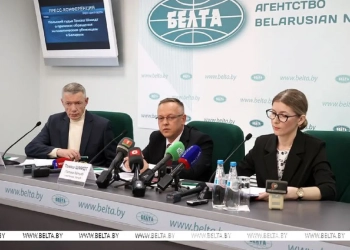 Томаш Шмидт