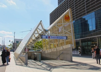 украинка и беларуска подрались в Варшаве