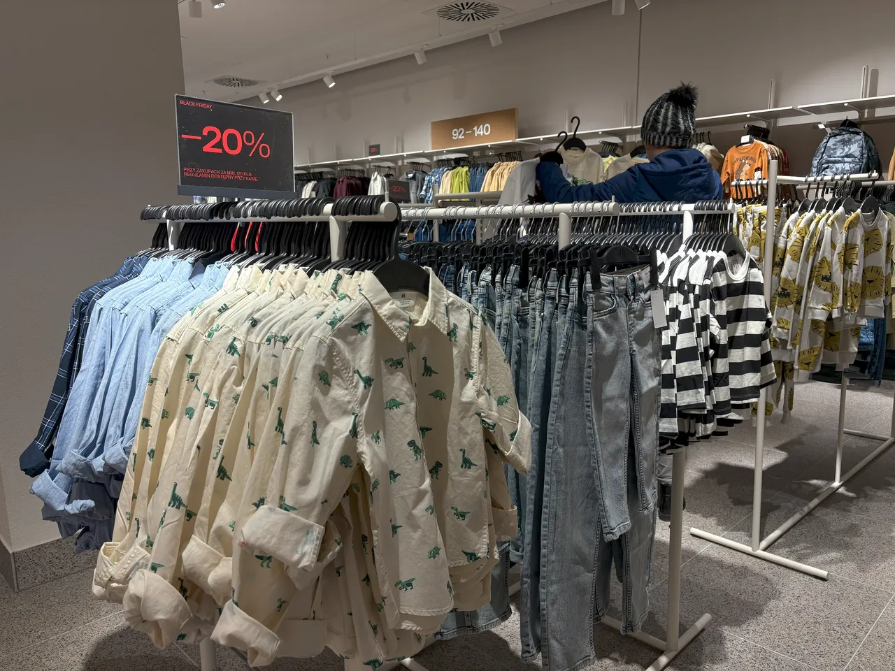 H&M