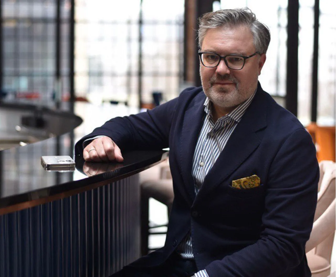 Евгений Бурый