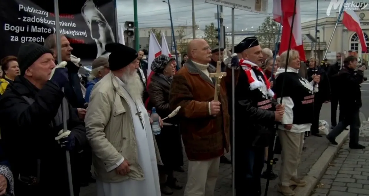 протест католиков