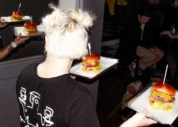 бар в Варшаве