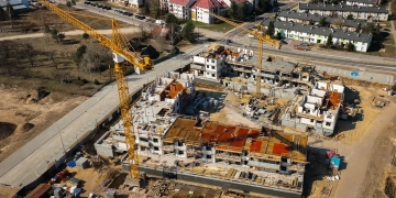 «У застройщиков цены пока не растут, но и падения нет». Девелопер — о том, как на польский рынок повлияет новый льготный кредит на жильё