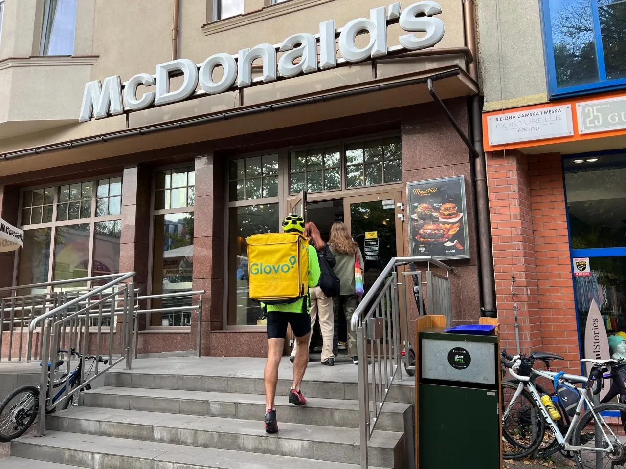 работа курьером в Польше