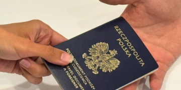 польский проездной документ иностранца