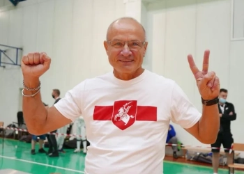 Александр Николайчук