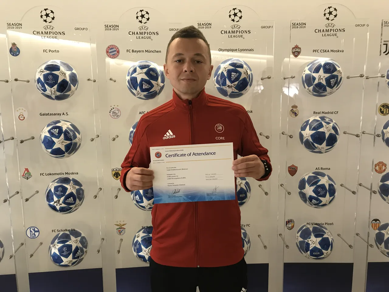 Виталий Онихимовский