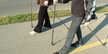 скандинавская ходьба